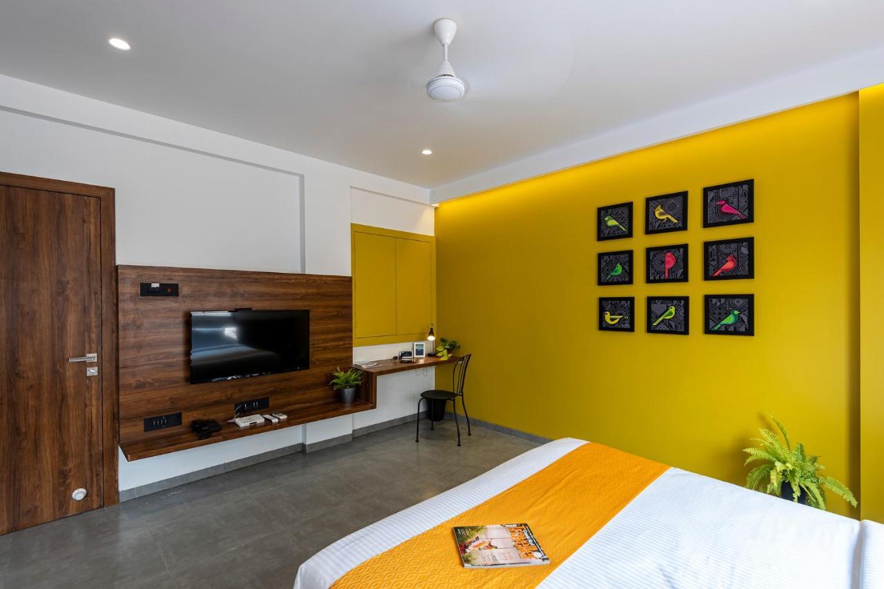 The Cult Stay Solapur Esterno foto